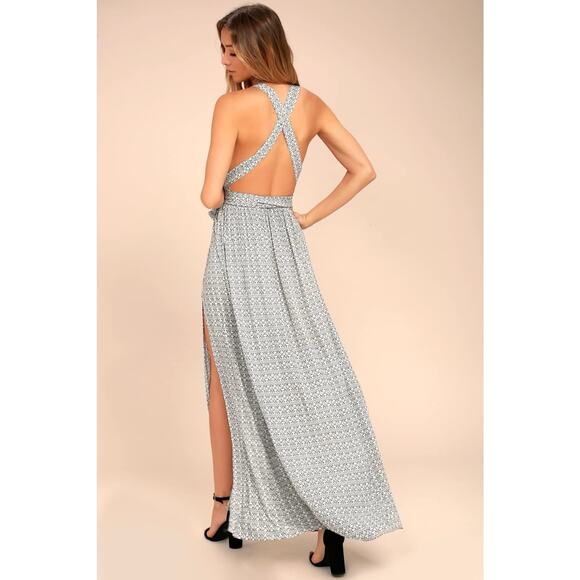 Lulus Casablanca Queen Black/White Dress Print Halter Maxi S Deep Plunge Slit - Picture 6 of 16